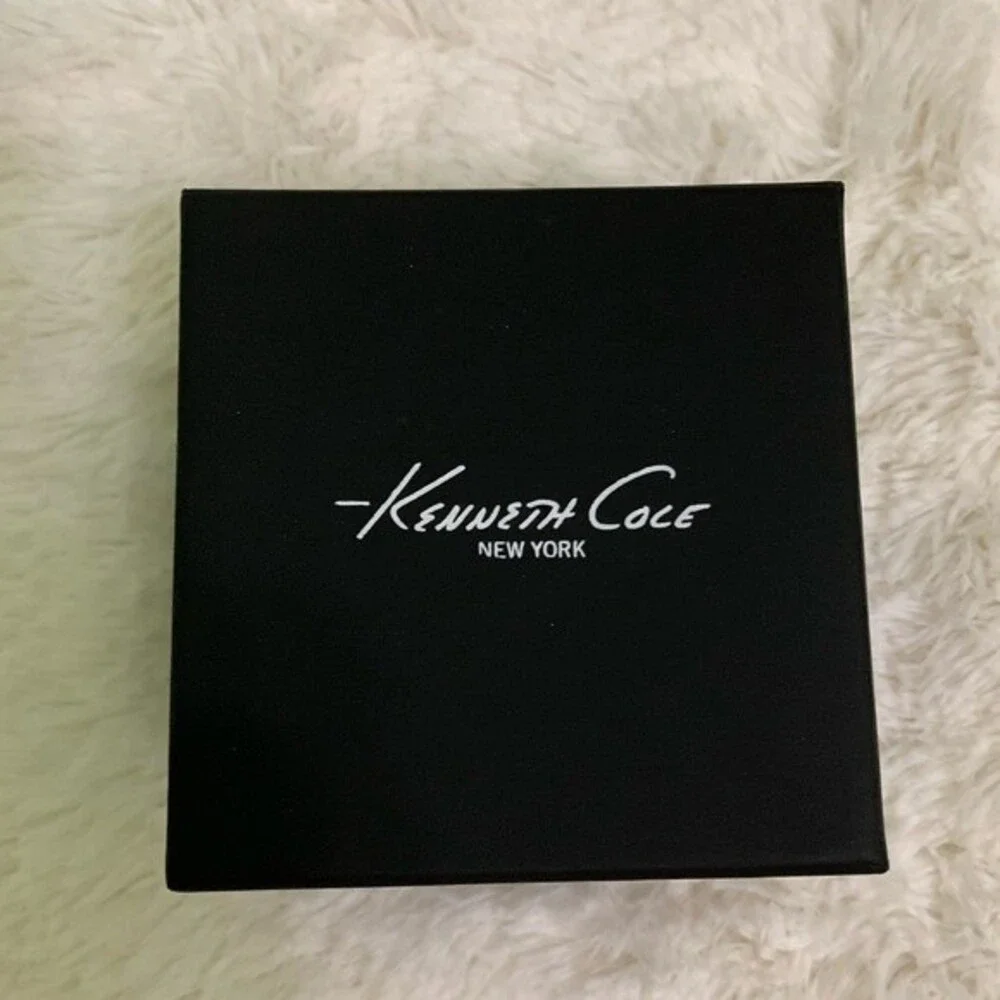 Kenneth Cole New York Analog Watch Two-Tone Stainless Steel Round Japanes Quartz